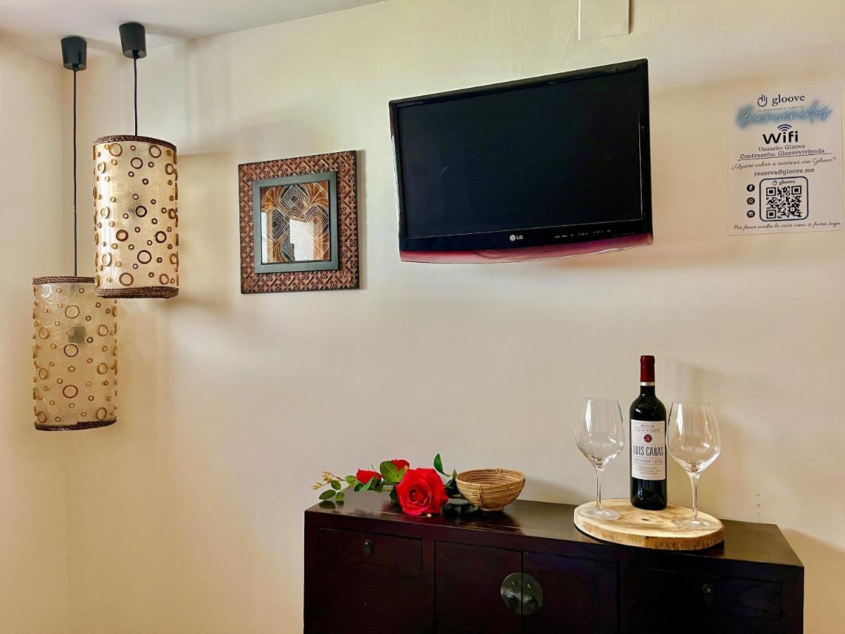 Hostal Nomadas By Gloove فيلاألبا دي لا سايرا المظهر الخارجي الصورة